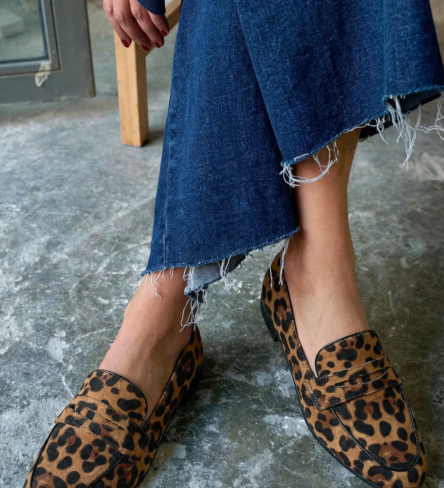Azariah | Leopard Pointed Flats