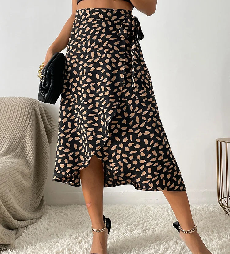 Bold High Waist Leopard Print Midi Skirt with Tie Waist